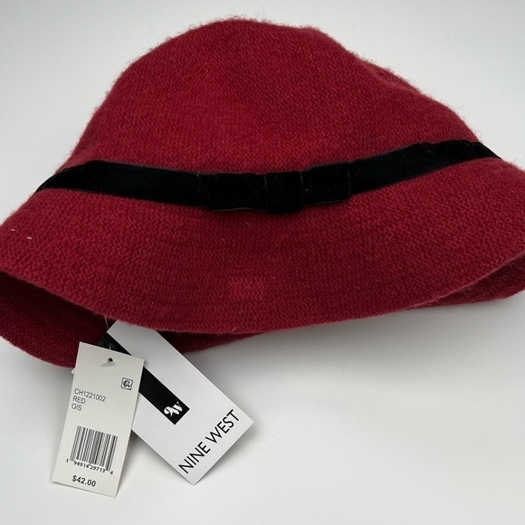 nine West red wool blend bucket hat. NWT - Picture 3 of 3